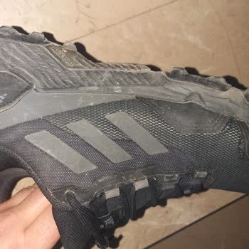 Adidas Terrex Ayakkabısının Erken Deformasyonu Ve FLO Mağazalarındaki Değişim Reddi