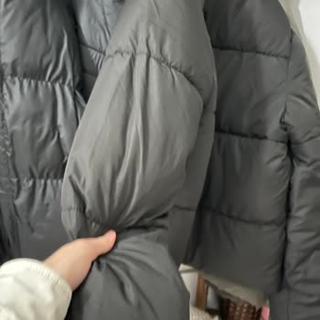 LCW Online Mağazasında Yeni Montta Yün Topaklanması İade Talebi