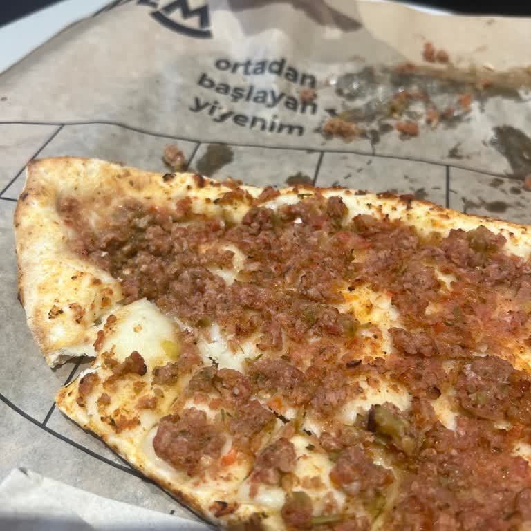 Yarım Saat Bekletilen Pide Siparişi Ve Eksik Teslimat