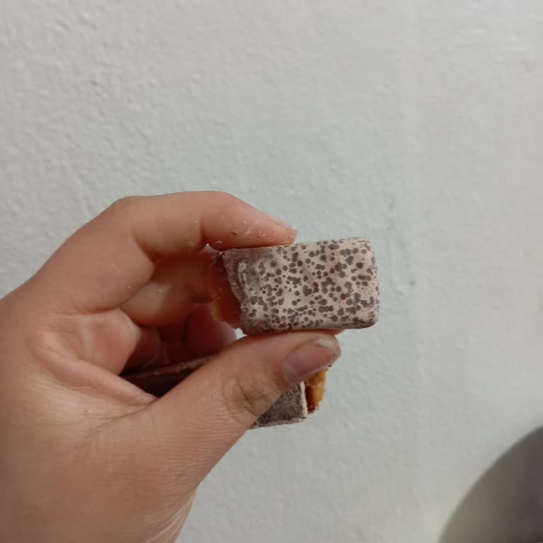 Ülker Çikolatasında Bozulmuş Ürün Ve Çözüm Eksikliği