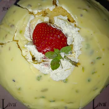 Yaş Pasta Görseldekiyle Uyuşmuyor Ve Bayat: Hızlı Çözüm Talebi