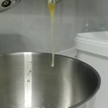 Karaca Mikseri Yumurta Çırpmıyor, Servis Sorunlu Ve Çözüm Sunamıyor