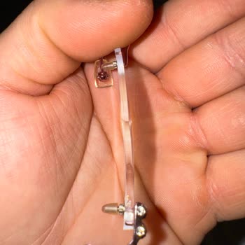 Gözüm Optik Şubesinde Hatalı Cam Ve Alaycı Tutum