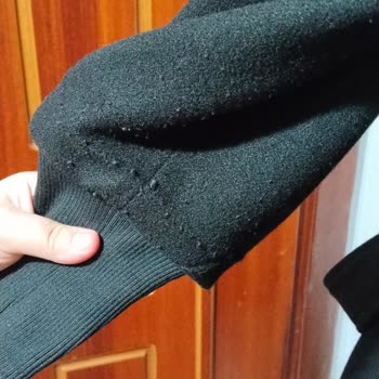 Siyah Kaşe Kabanımda Hızlı Tiftiklenme, Mağazadan Değişim İsteği