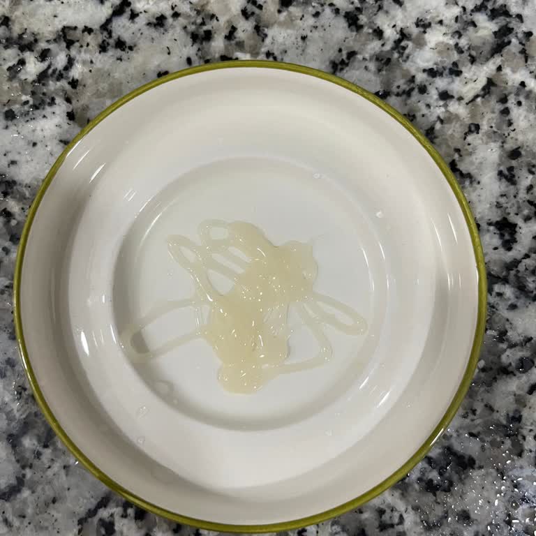 Kent Boringer Son Kullanma Tarihi Geçmemiş Kent White Chocolate Sosu Bozulmuş