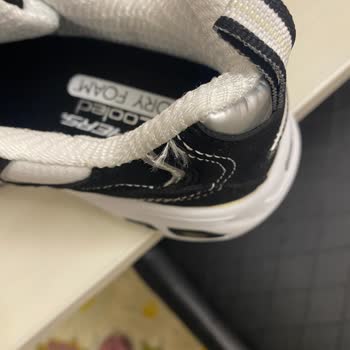 Gardrops'ta Orijinalliği Şüpheli Skechers Ayakkabı Ve İade Sürecinin Onaylanmaması