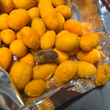 Çerezya Markalı Atıştırmalıkta Siyah Renkli Parça Sağlık Endişesi Yarattı