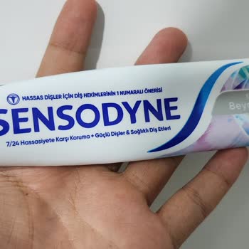 Sensodyne Extra Beyazlatıcı Diş Macunu Kullanımında Ağızda Sümüksü Soyulma Ve Alerjik Endişe