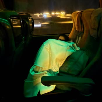 Yoğun Ayak Kokusu Sebebiyle Otobüs Yolculuğunda Konfor Ve Hijyen Şikayeti