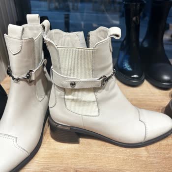 İlk Kullanımda Kırılan Bot Ve Mağaza Personelinin İlgisiz Tutumu