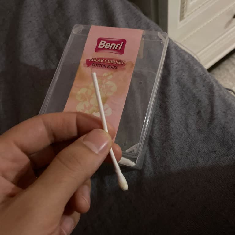 Pamuksuz Kulak Çubuğu Nedeniyle Yanık Ve Geçici İşitme Kaybı Üretim Kontrolü Talebi