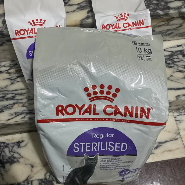 Orijinal Olmayan Royal Canin Kedi Maması, Pazarama’da İade Engeli