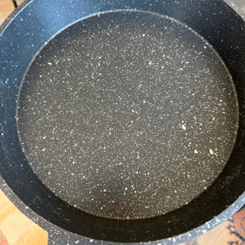 Tavaların Boya Kokusu Ve Siyah Parçaları Sağlık Tehlikesi Yaratıyor