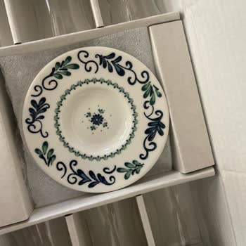 Eksik Çay Tabağı Ve Müdürsüz Mağazada Değişim İmkansızlığı