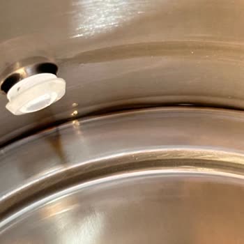 Arçelik K3283 Çay Makinesinde Sürekli Paslanma Sorunu