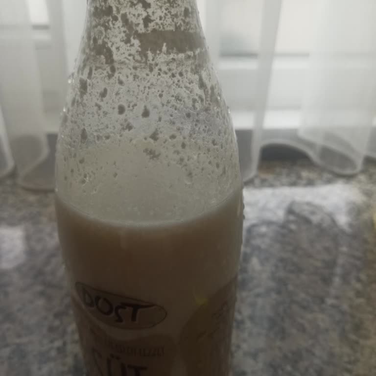 BİM Süt Ürünlerinde Bozulmuş Süt Ve Gıda Güvenliği Endişesi