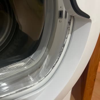 Hoover H‑Dry 100 Cam İçindeki Toz Birikimi Temizlenemez