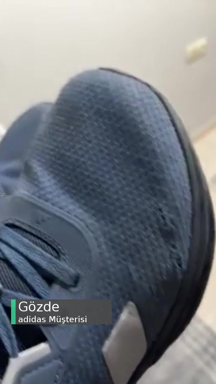 Adidas Ayakkabı Yırtılması, Her 2 Ayakta Da Aynı Bölgeden Yırtılma! videonun kapak resmi