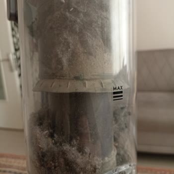 Dyson V10 Toz Haznesi Kaçırıyor Ve Servis Sorununu Çözmüyor