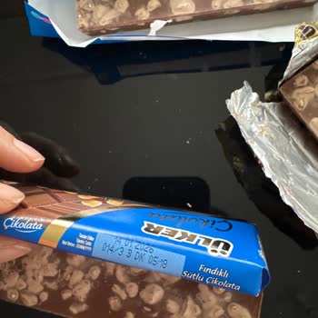 Fındıklı Sütlü Çikolatada Renk Anormalliği Ve Güvenlik Endişesi