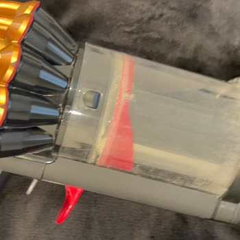 Dyson V16 Gold Kaplaması Kısa Sürede Soyuldu, Garanti Ve İade Talebi