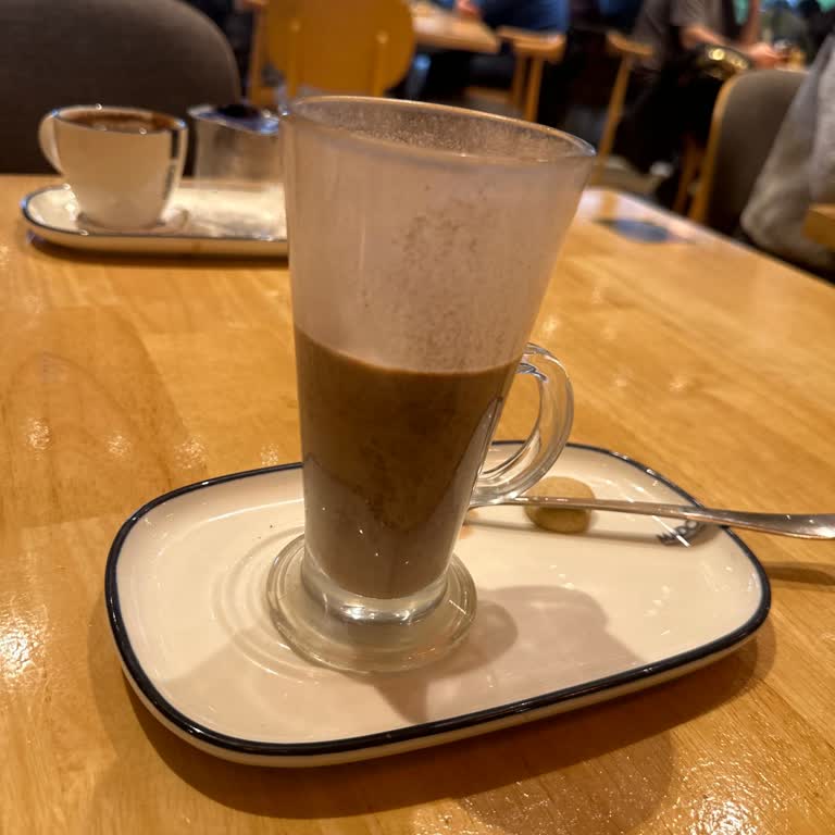 Mado Maltepe Şubesinde Yanıltıcı Sunum Ve Yetersiz Müşteri Hizmeti