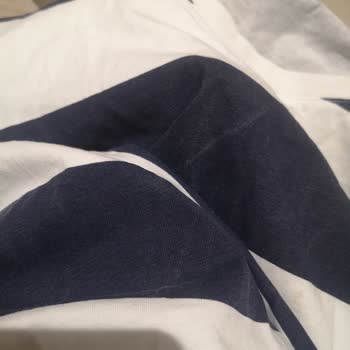 Kinetix Tişörtüm İlk Yıkamada Soldu, Mağaza Yanıt Vermedi