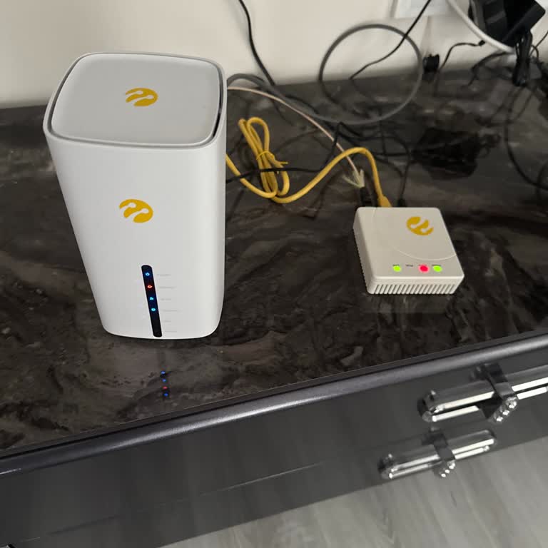 On Gün Süreli İnternetsiz Kalma Ve Yetersiz Çözüm