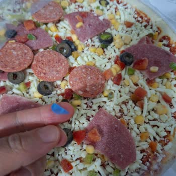 Pekfood Artizan Pizza’da Mavi Plastik Parça Bulundu