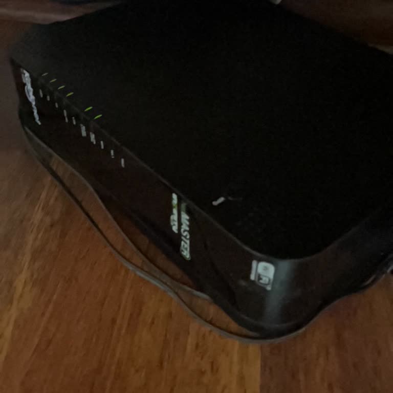 Kablo Net Modemi Zayıf Sinyal Ve Güvenlik Endişesi Nedeniyle Ücretsiz Değişim Talebi