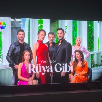 Samsung 65S85F Televizyonunda Ekran Çizgisi Ve Değişim İsteği