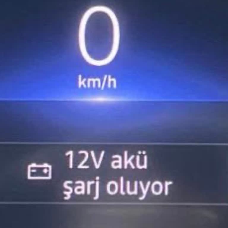 Renault Clio’da Sürekli 12 Volt Akü Şarj Ediliyor Uyarısı Ve Ücretsiz Çözüm Talebi