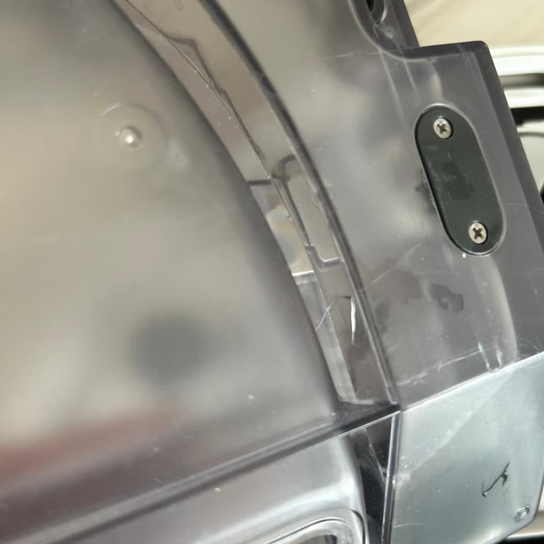 Roborock Q8 Max Pro Plus Su Haznesi Çatladı, Yedek Parça Yok