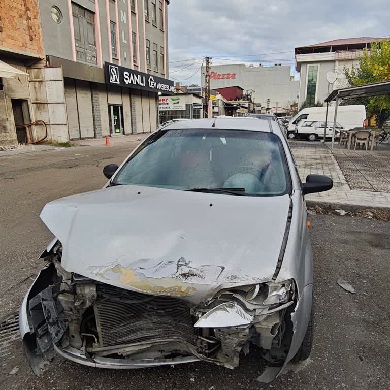 Neova Sigorta Hasar Dosyası Pert Departmanına İletilmedi Ve 20 Gün Araçsız Kalındı