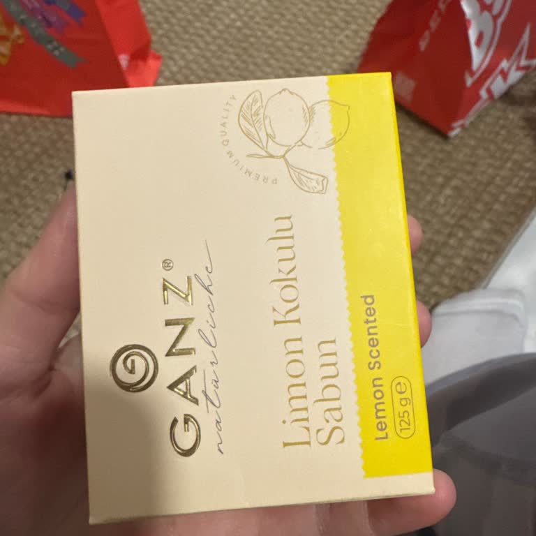 Boyner Kasada Ücretli Sabun Hediye Sanılarak Çantaya Atıldı