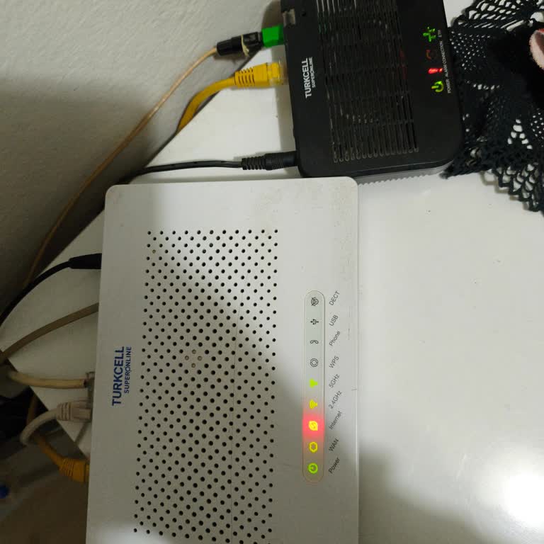 Superonline'dan 7 Gün Kesintili Hizmet Ve Açıklama Eksikliği