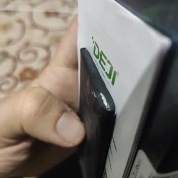 Deji Bataryasının Şişmesi Nedeniyle IPhone 11 Ekranında Oluşan Hasar Ve Güvenlik Riski