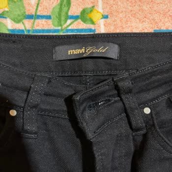 Mavi Pantolonda Hızlı Tüylenme Ve Kalite Hayal Kırıklığı İade Talebi