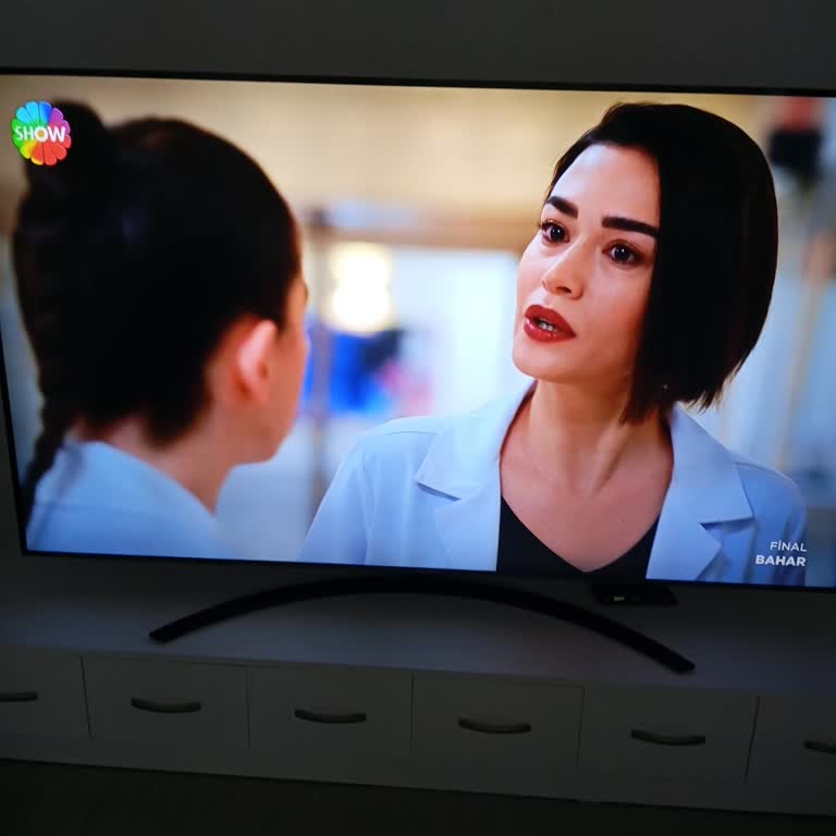 LG 86 İnç TV'de Sürekli Kapanıp Açılma Ve Destek Eksikliği