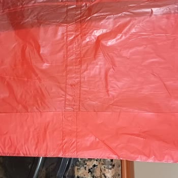 Viora Çöp Poşetinin Kendinden Kesimli Olmadığına Dair Şikayet