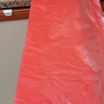 Viora Çöp Poşetinin Kendinden Kesimli Olmadığına Dair Şikayet