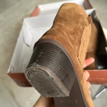 Marjin Ayakkabı İlk Kullanımda Tabanı Açılan Kovboy Çizmeleri ve Şirketin Özensiz İade Süreci