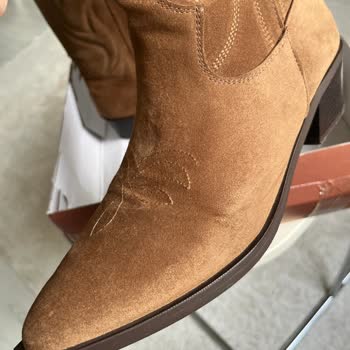 Marjin Ayakkabı İlk Kullanımda Tabanı Açılan Kovboy Çizmeleri ve Şirketin Özensiz İade Süreci