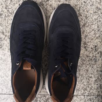 Hotiç Mağazasında Aynı Numaralı Ayakkabılarda Genişlik Farkı