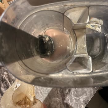 Garanti Kapsamı Dışında Kırılan Plastik Parça Ve Ücretsiz Değişim Talebi