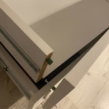 Lia Gardırop Montaj Hataları Ve Cevapsız Servis