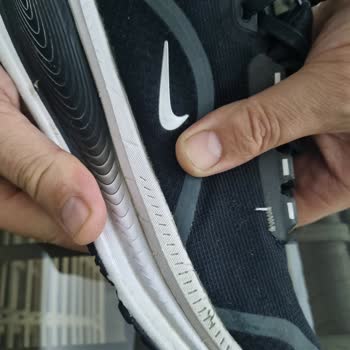 Barçın Spor Nike İstinye Mağazasında Ayakkabı Kalitesizliği Ve Değişim Reddi