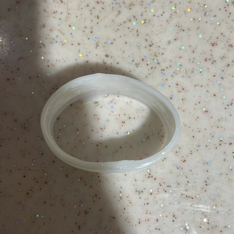 Bingo Yumuşatıcısında Kocaman Plastik Parça