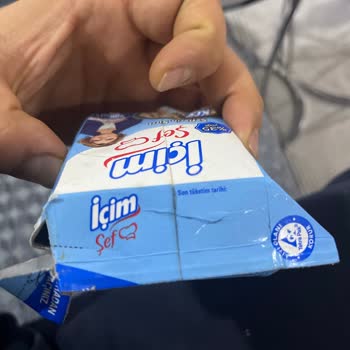 Bozulmuş İçim Kreması Nedeniyle Şiddetli Mide Rahatsızlığı Ve Büyük Maddi Kayıp