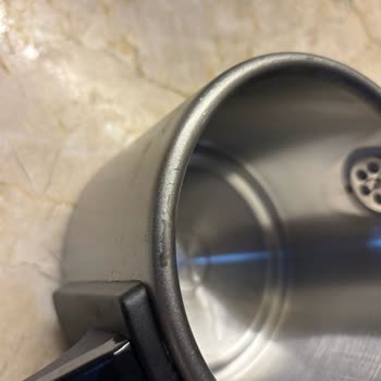 Garanti Kapsamı İçinde Boya Atan Çaycı Ürünün Ücretsiz Onarımı Talep Ediyorum